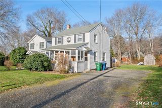 121 Shore Road, Waterford, CT 06385