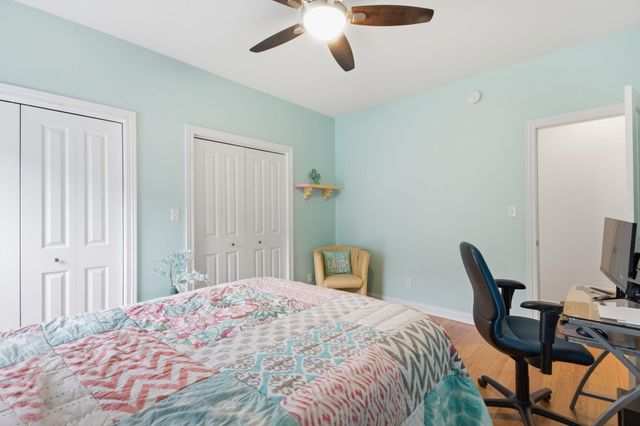 460 O Hagan Drive, Crown Point, IN 46307