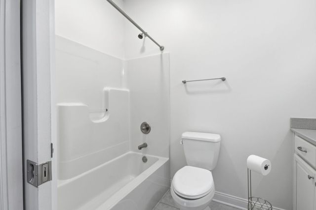 460 O Hagan Drive, Crown Point, IN 46307