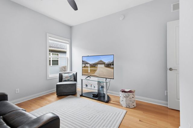 460 O Hagan Drive, Crown Point, IN 46307