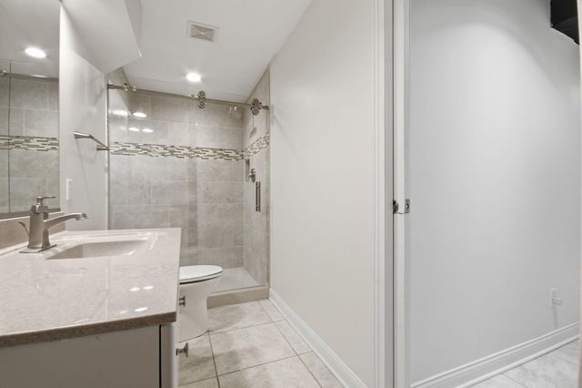 460 O Hagan Drive, Crown Point, IN 46307