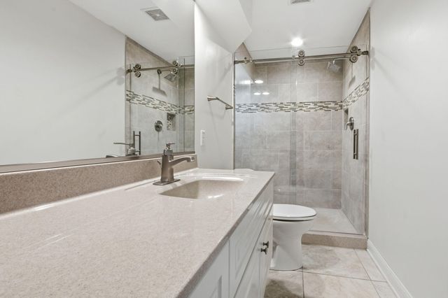 460 O Hagan Drive, Crown Point, IN 46307