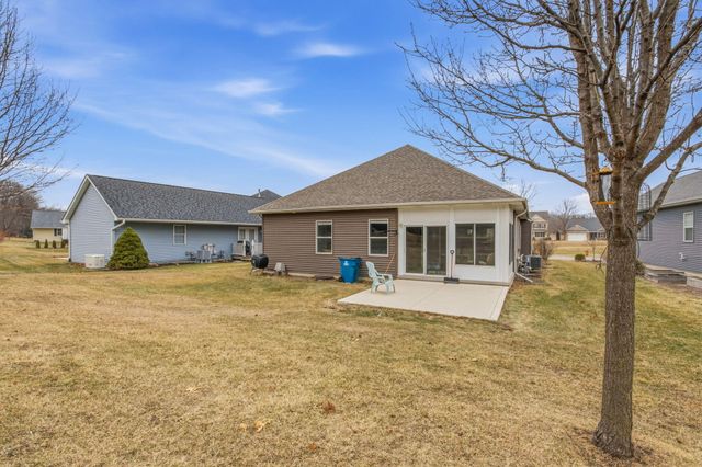 460 O Hagan Drive, Crown Point, IN 46307