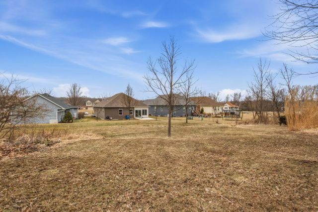 460 O Hagan Drive, Crown Point, IN 46307