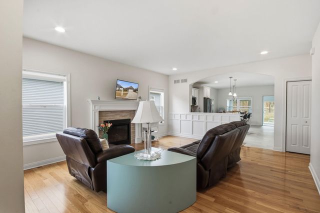 460 O Hagan Drive, Crown Point, IN 46307