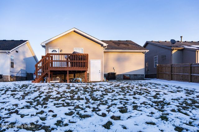 3130 Northland Dr, Louisville, KY 40216