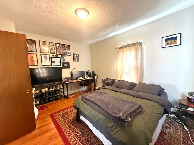 27 Hale Ave. 2, Medford, MA 02155