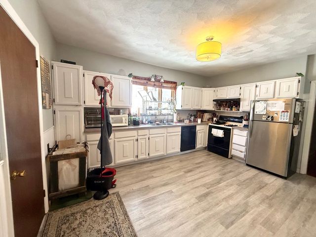 27 Hale Ave. 2, Medford, MA 02155