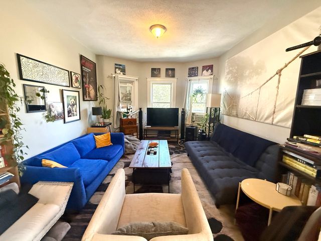 27 Hale Ave. 2, Medford, MA 02155