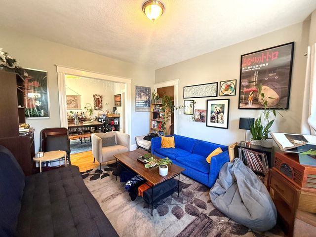 27 Hale Ave. 2, Medford, MA 02155