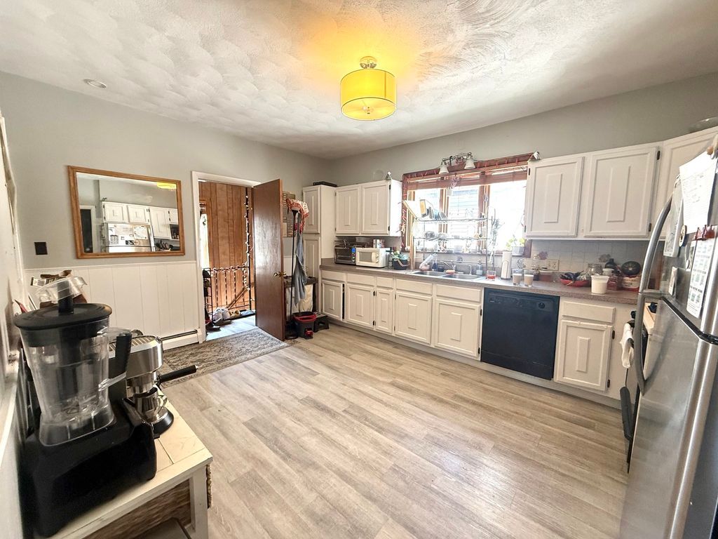 27 Hale Ave. 2, Medford, MA 02155