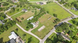 2257 County Road 529, Alvin, TX 77511