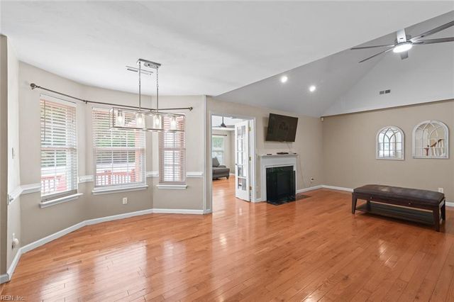 4001 Hargrove LNDG, Suffolk, VA 23435