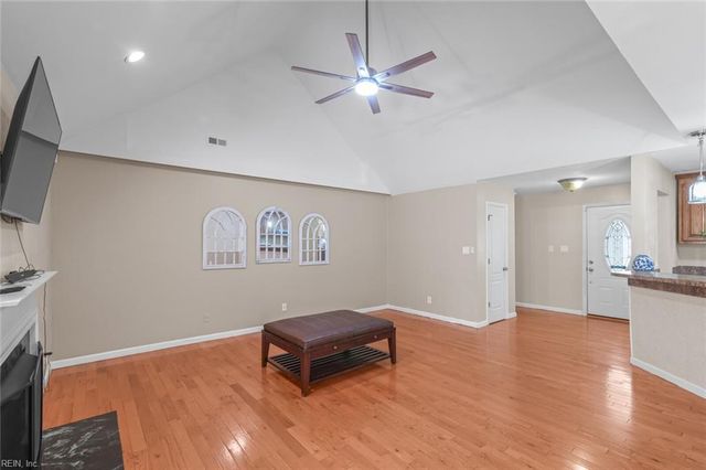 4001 Hargrove LNDG, Suffolk, VA 23435