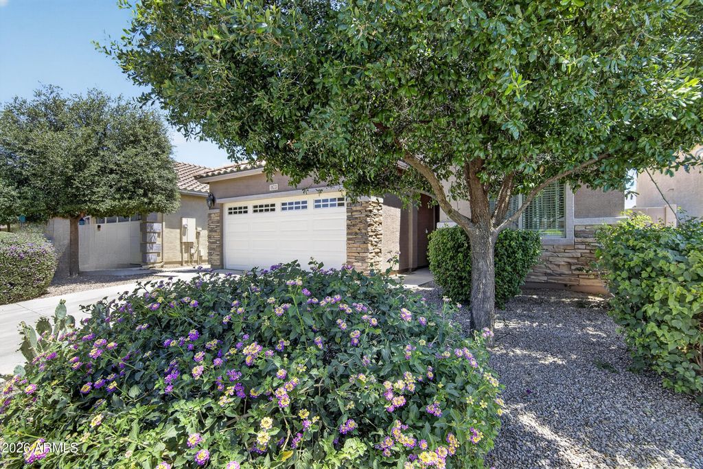 19735 N LOCKE Court, Maricopa, AZ 85138 — photo 2