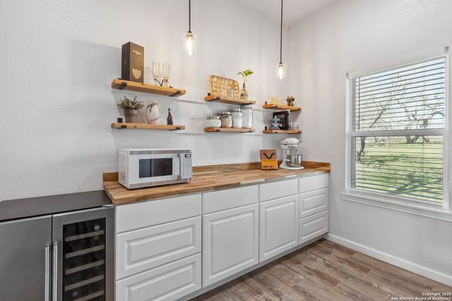 2662 FM 2438, Seguin, TX 78155