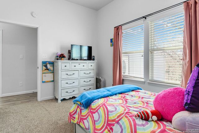 2662 FM 2438, Seguin, TX 78155