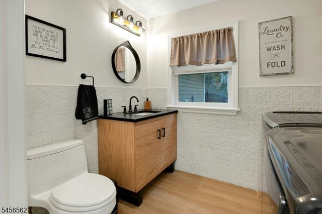 27 Big Piece Rd, Fairfield Twp., NJ 07004