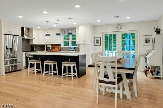 27 Big Piece Rd, Fairfield Twp., NJ 07004