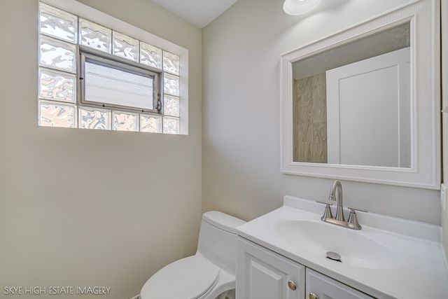 11232 S Albany Avenue, Chicago, IL 60655