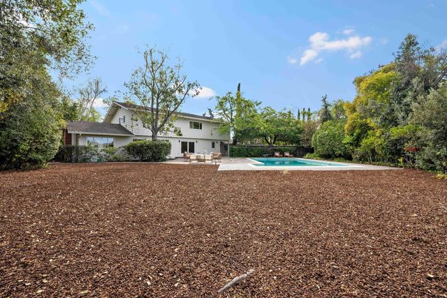 19740 Via Escuela Drive, Saratoga, CA 95070