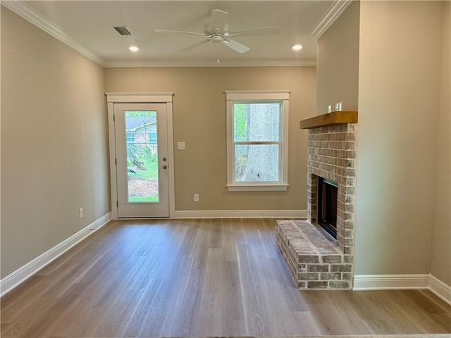 2290 Snowden Place, Mobile, AL 36609