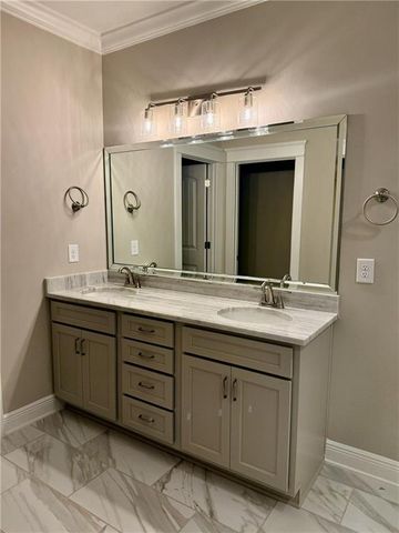 2290 Snowden Place, Mobile, AL 36609