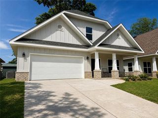 2290 Snowden Place, Mobile, AL 36609