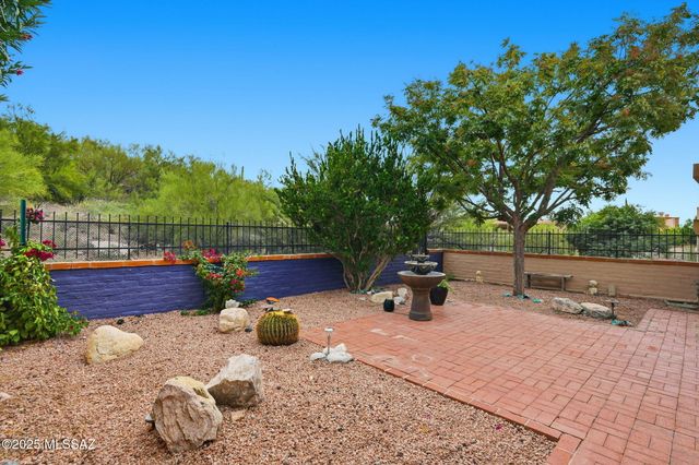 4968 N Territory Avenue, Tucson, AZ 85750