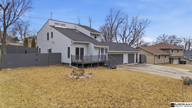 8505 Pratt Street, Omaha, NE 68134