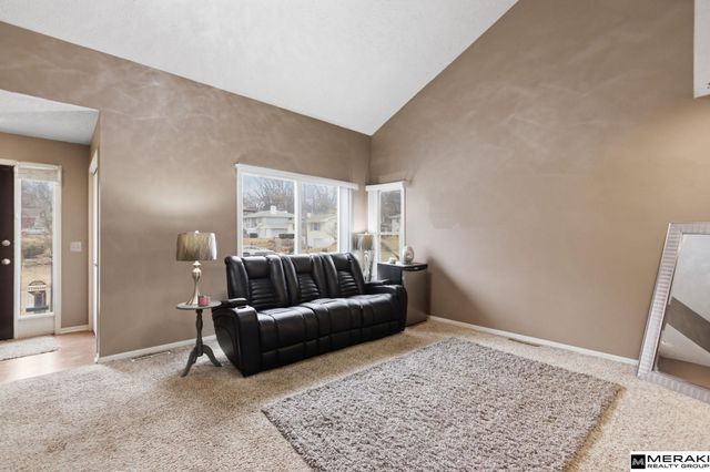 8505 Pratt Street, Omaha, NE 68134