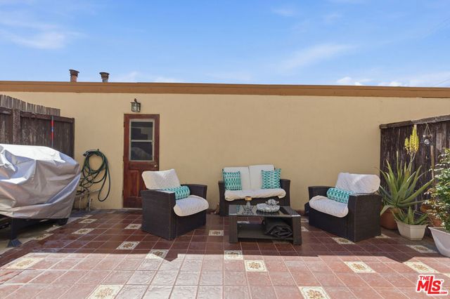 9781 S Karmont Avenue, South Gate, CA 90280