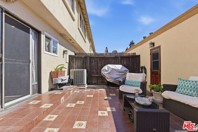 9781 S Karmont Avenue, South Gate, CA 90280