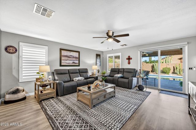 7988 W Candlewood Way, Florence, AZ 85132