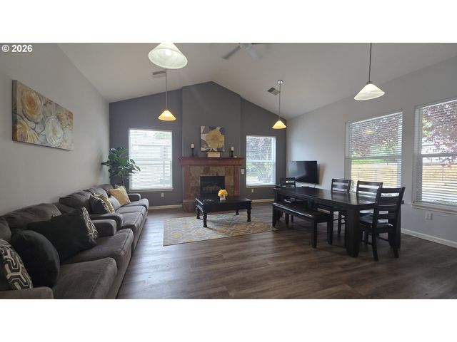 4518 Sw 11TH St, Gresham, OR 97080