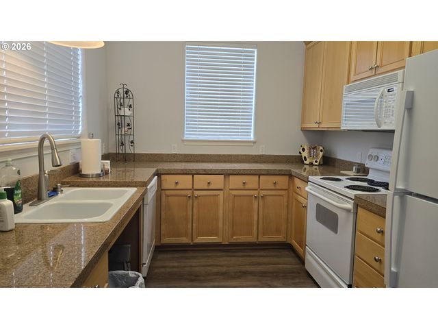 4518 Sw 11TH St, Gresham, OR 97080