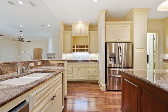 2030 Equestrian Lane, Tyler, TX 75703