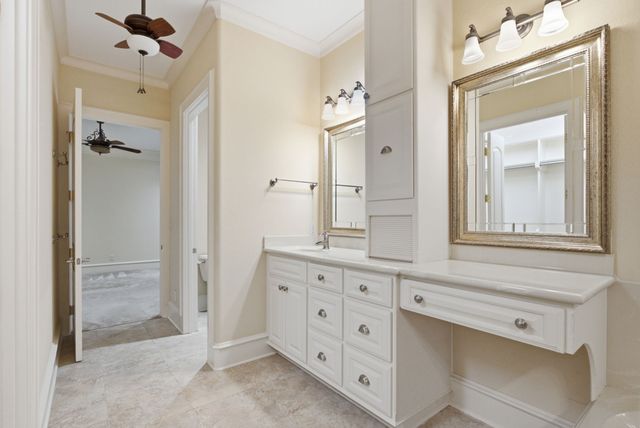 2030 Equestrian Lane, Tyler, TX 75703
