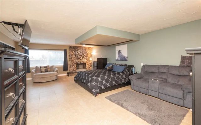 14681 Choco Road, Apple Valley, CA 92307