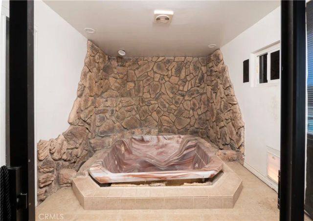 14681 Choco Road, Apple Valley, CA 92307