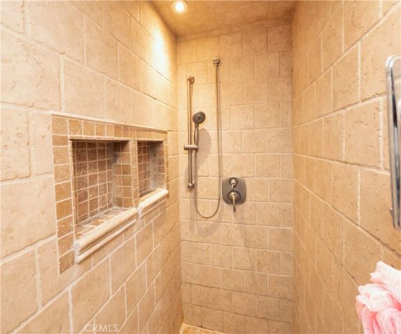 14681 Choco Road, Apple Valley, CA 92307