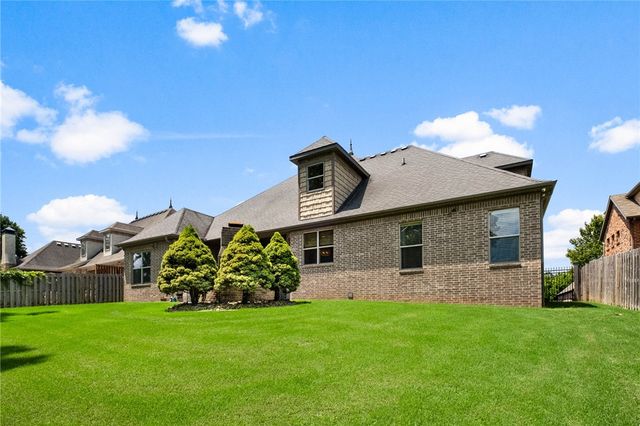 5405 Brighton Road, Rogers, AR 72758