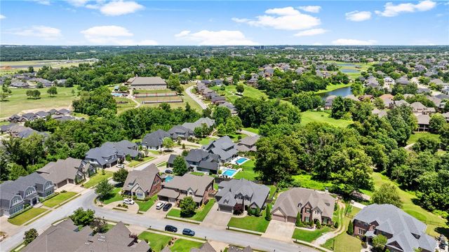 5405 Brighton Road, Rogers, AR 72758