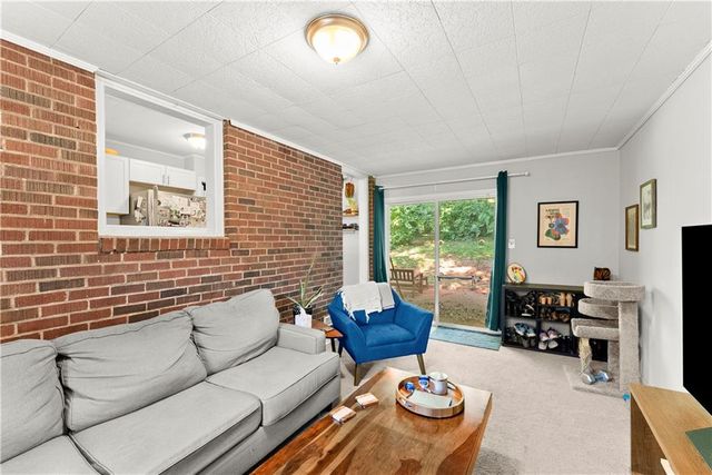 2476 Ridgefield Terrace, Decatur, GA 30033
