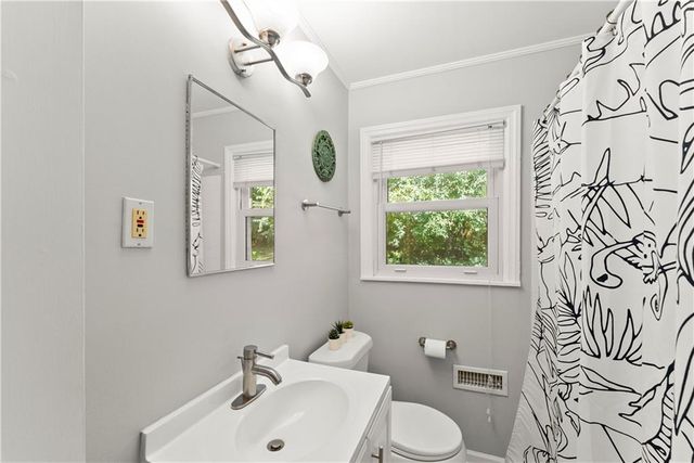 2476 Ridgefield Terrace, Decatur, GA 30033