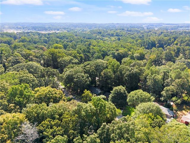 2476 Ridgefield Terrace, Decatur, GA 30033