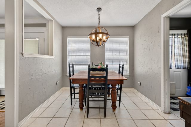 209 Colonial Circle, Athens, TX 75751