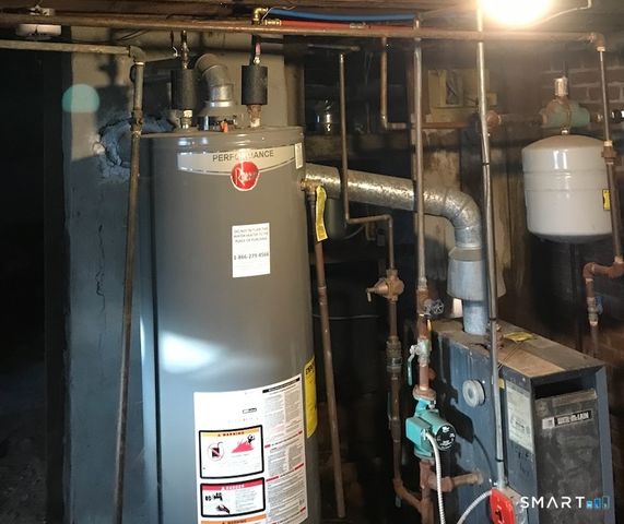 57 Asnuntuck Street, Enfield, CT 06082