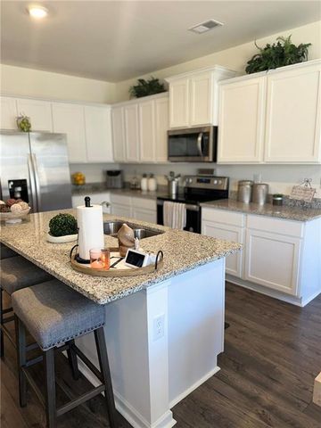 103 Hampton Circle, Mcdonough, GA 30253