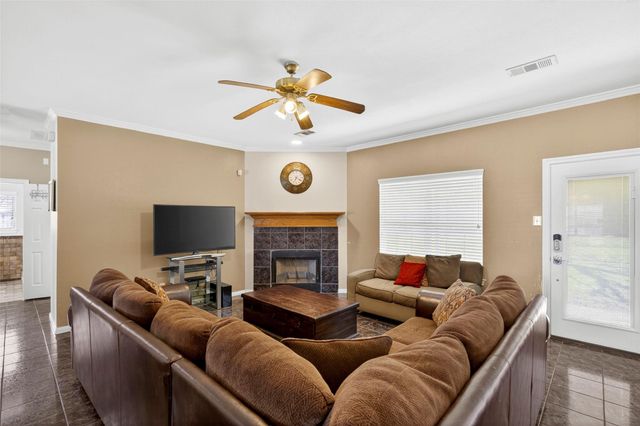 10406 Ballantine Street, Houston, TX 77075